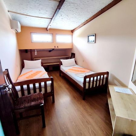G&L Apartments Tbilisi Eksteriør bilde