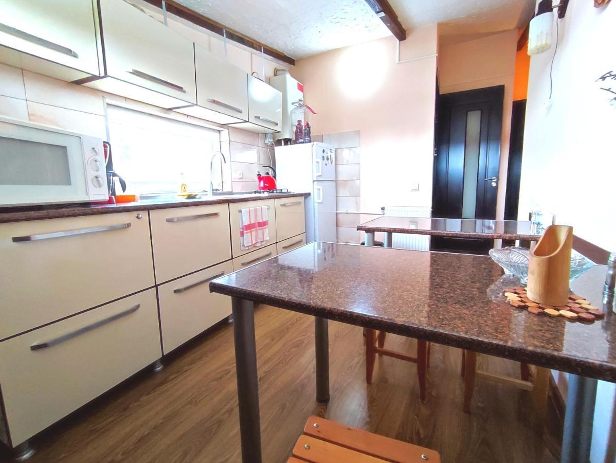 G&L Apartments Tbilisi Eksteriør bilde