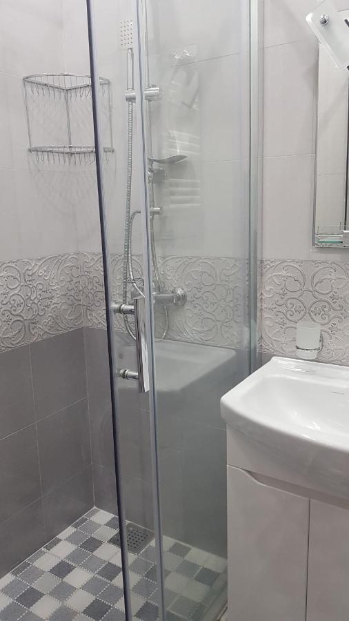 G&L Apartments Tbilisi Eksteriør bilde