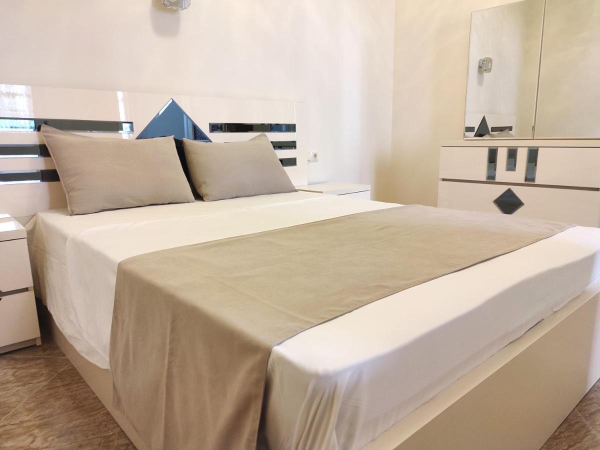G&L Apartments Tbilisi Eksteriør bilde